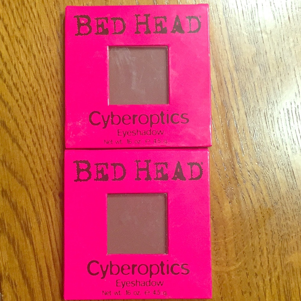 NEVER USED 2 Bed Head eyeshadow Brown